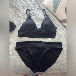 Black bikini set